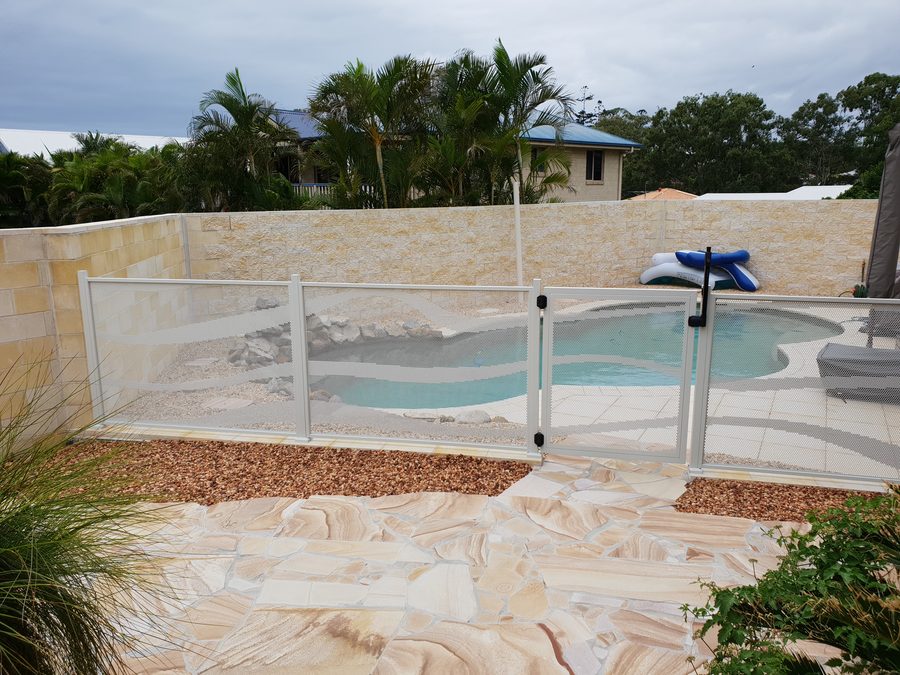 Wave design pool fencing in Textured Silver, Gold Coast